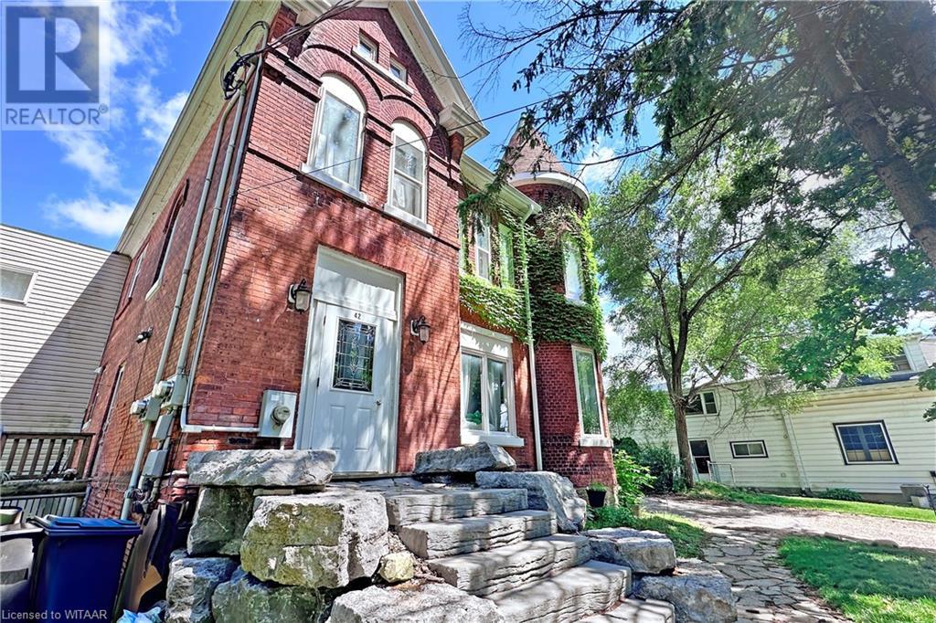 42 Delatre Street, Woodstock, Ontario N4S 6B5 - Photo 3 - 40619587