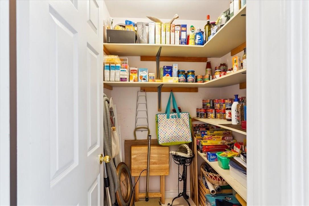 3 Thornton Trail, Hamilton, Ontario  L9H 6X9 - Photo 17 - H4197337