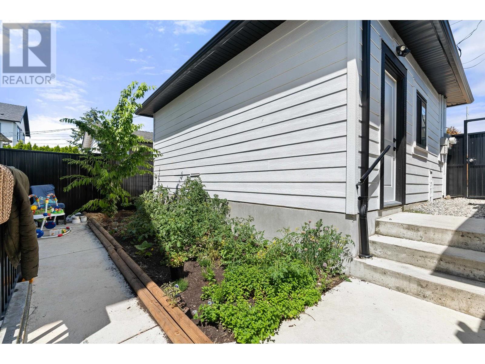 Listing Picture 31 of 34 : 465 E 57TH AVENUE, Vancouver / 溫哥華 - 魯藝地產 Yvonne Lu Group - MLS Medallion Club Member