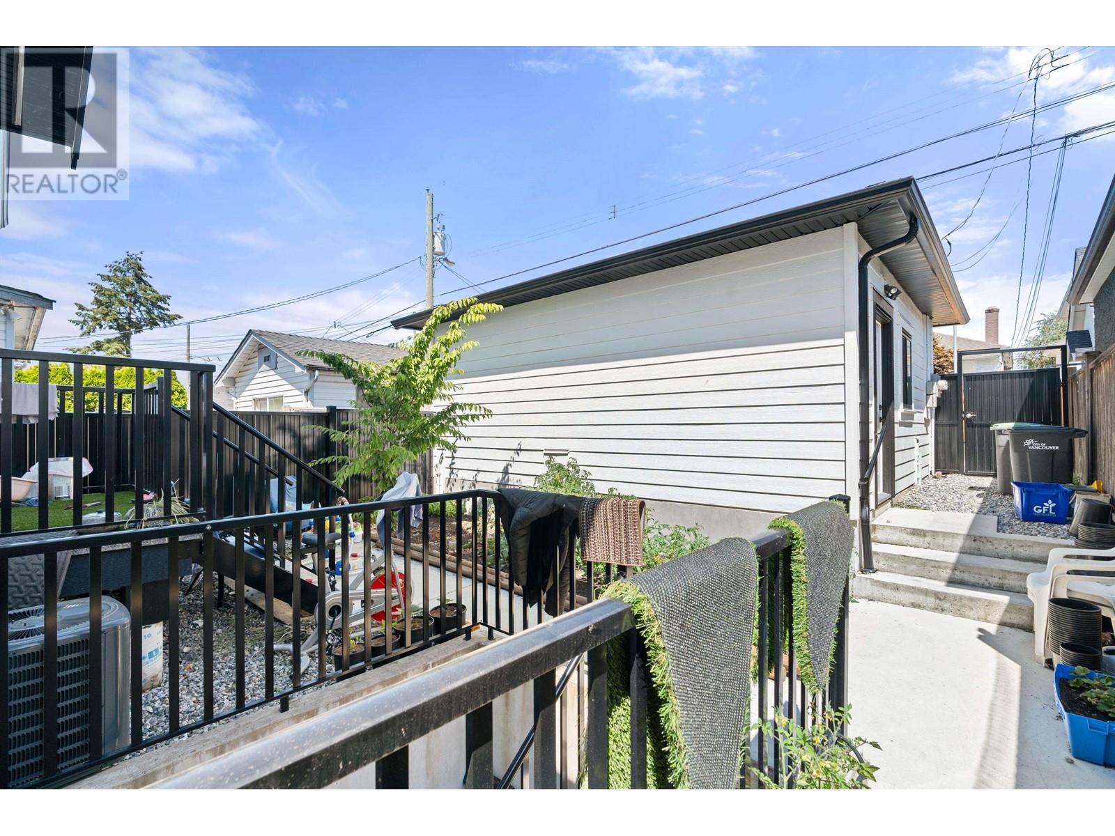 Listing Picture 30 of 34 : 465 E 57TH AVENUE, Vancouver / 溫哥華 - 魯藝地產 Yvonne Lu Group - MLS Medallion Club Member