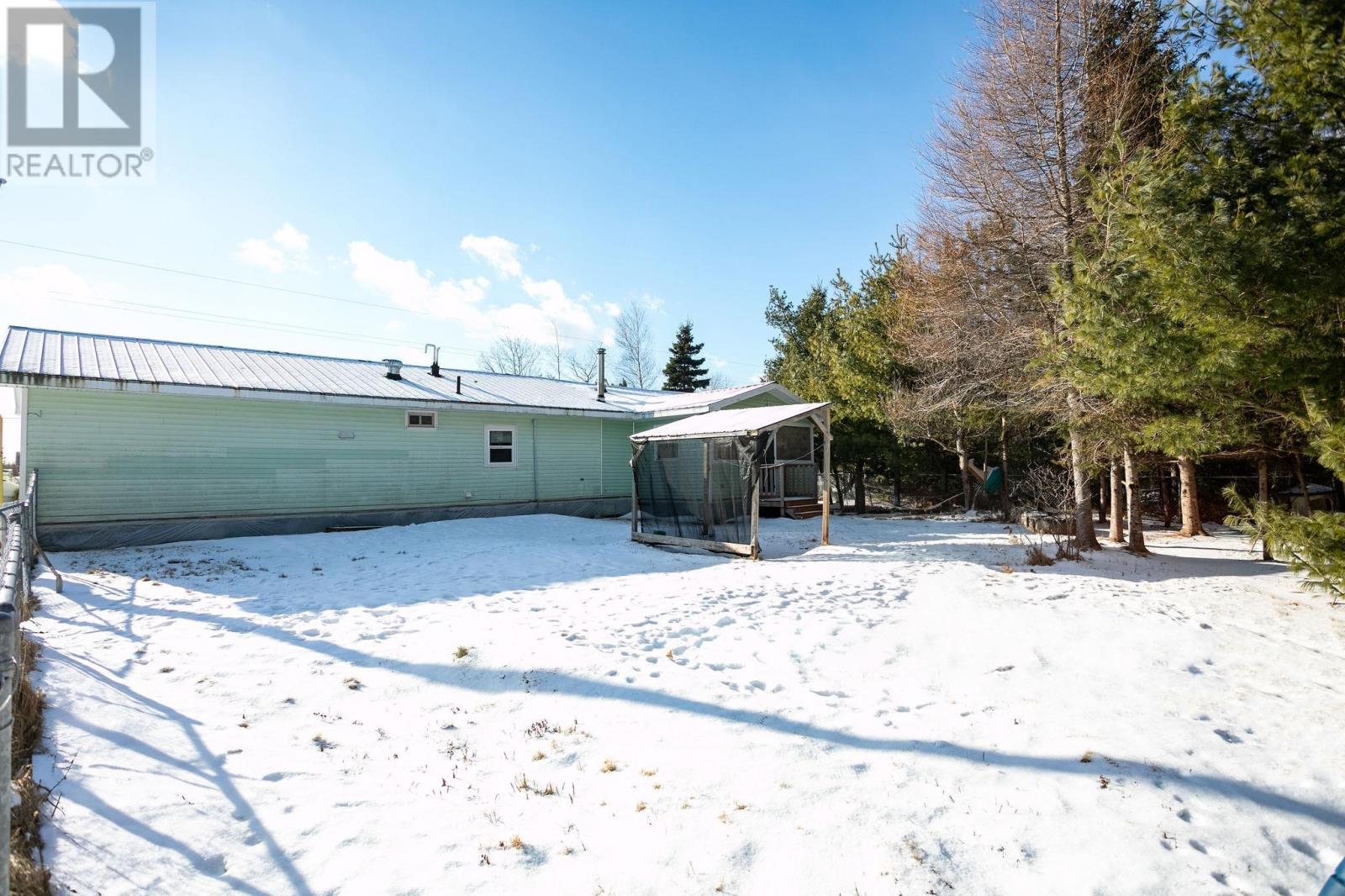 2412 Rte 2, Fortune Bridge, Prince Edward Island  C0A 2B0 - Photo 32 - 202316802