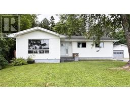 1235 Vanier