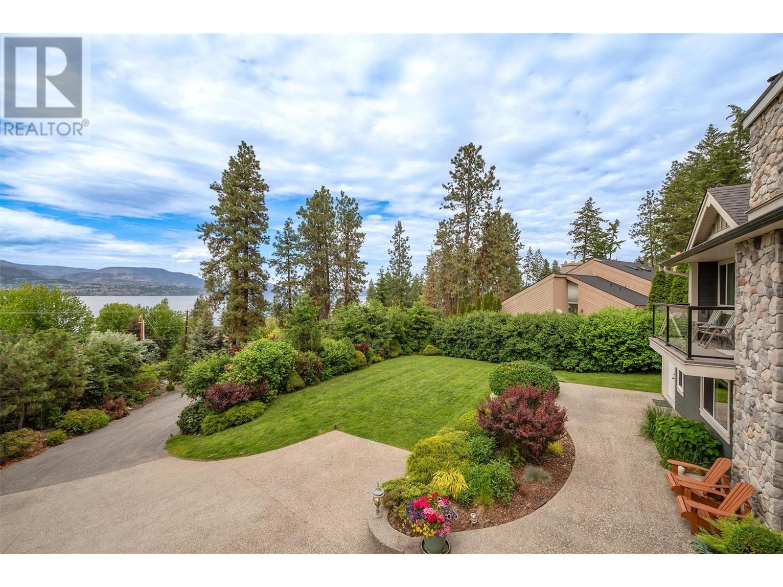 5139 Lakeshore Road Kelowna