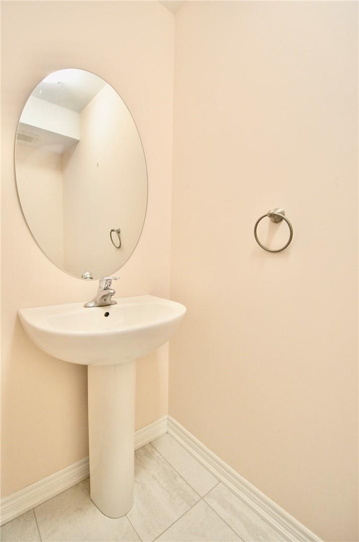 7768 Ascot Circle, Unit #7, Niagara Falls, Ontario  L2H 3P9 - Photo 11 - H4196084