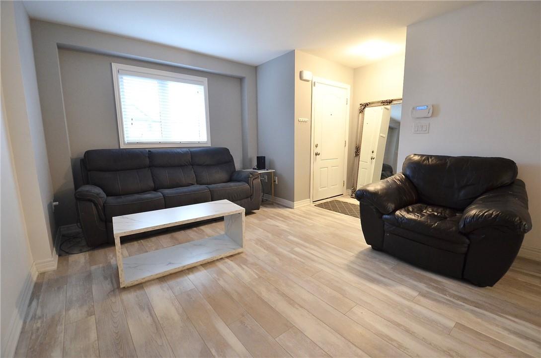 7768 Ascot Circle, Unit #7, Niagara Falls, Ontario  L2H 3P9 - Photo 4 - H4196084