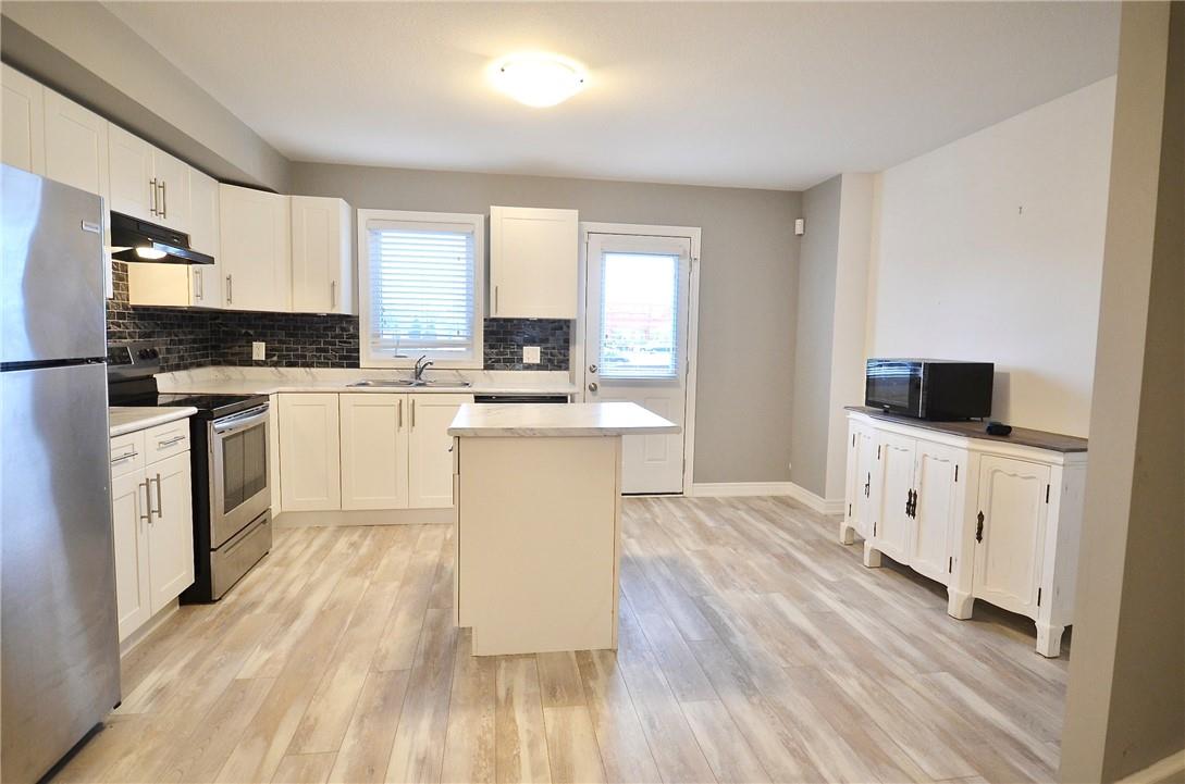 7768 Ascot Circle, Unit #7, Niagara Falls, Ontario  L2H 3P9 - Photo 7 - H4196084