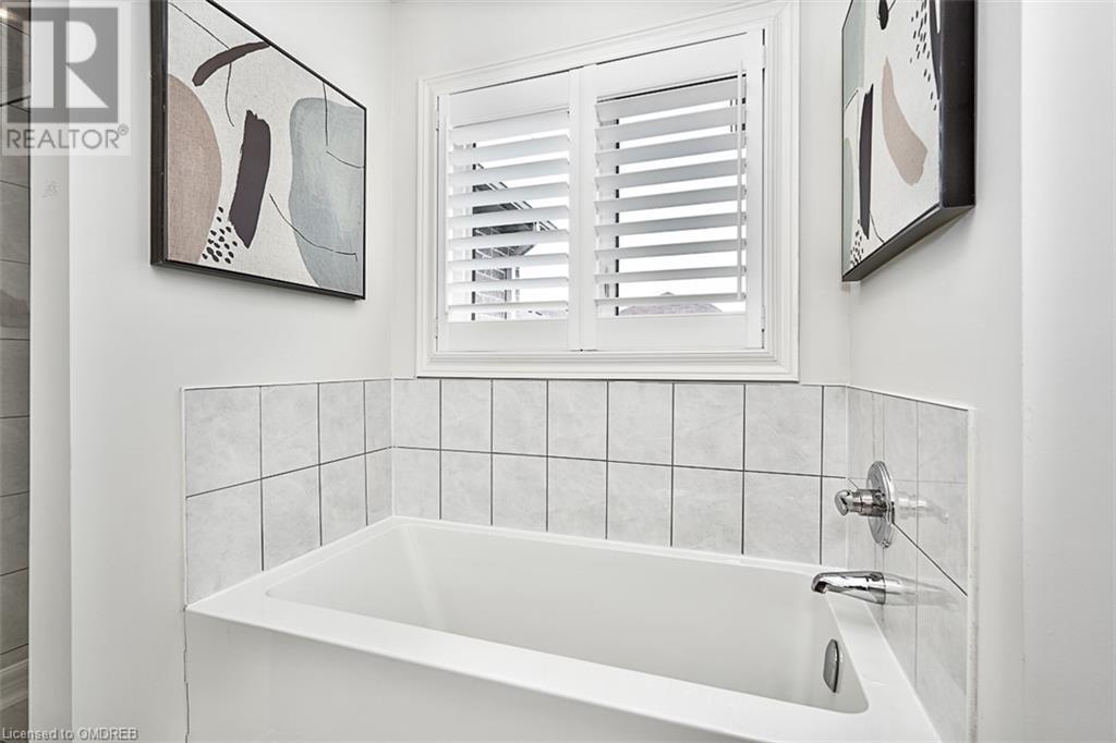 Image of property at 1475 PRATT Heights