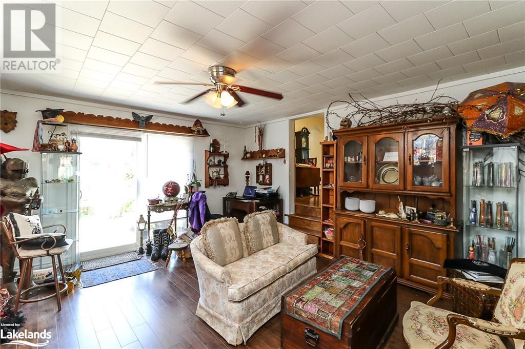 653 River Road W, Wasaga Beach, Ontario  L9Z 2P2 - Photo 17 - 40619302