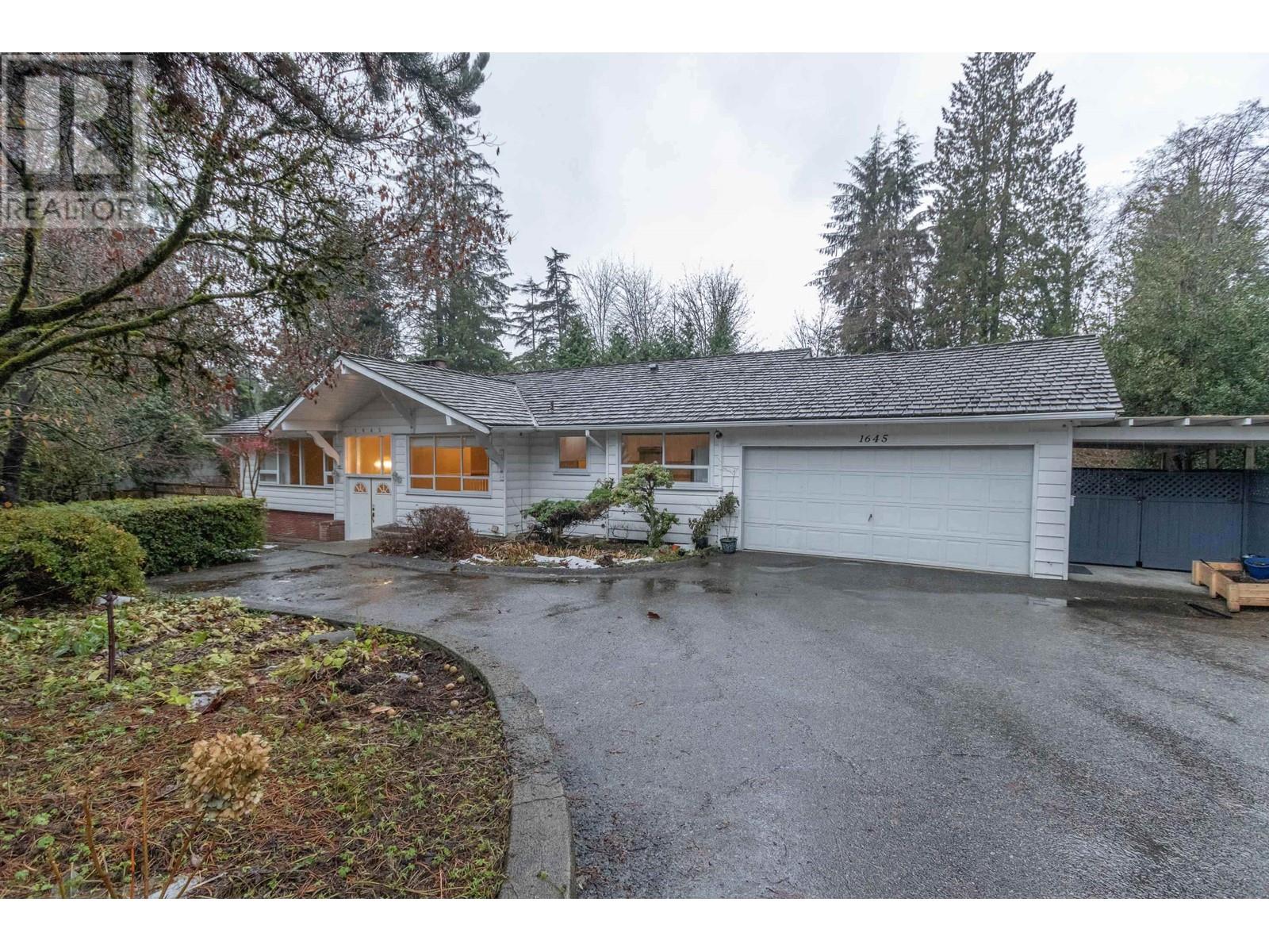 1645 TAYLOR WAY, west vancouver, British Columbia V7S1N5