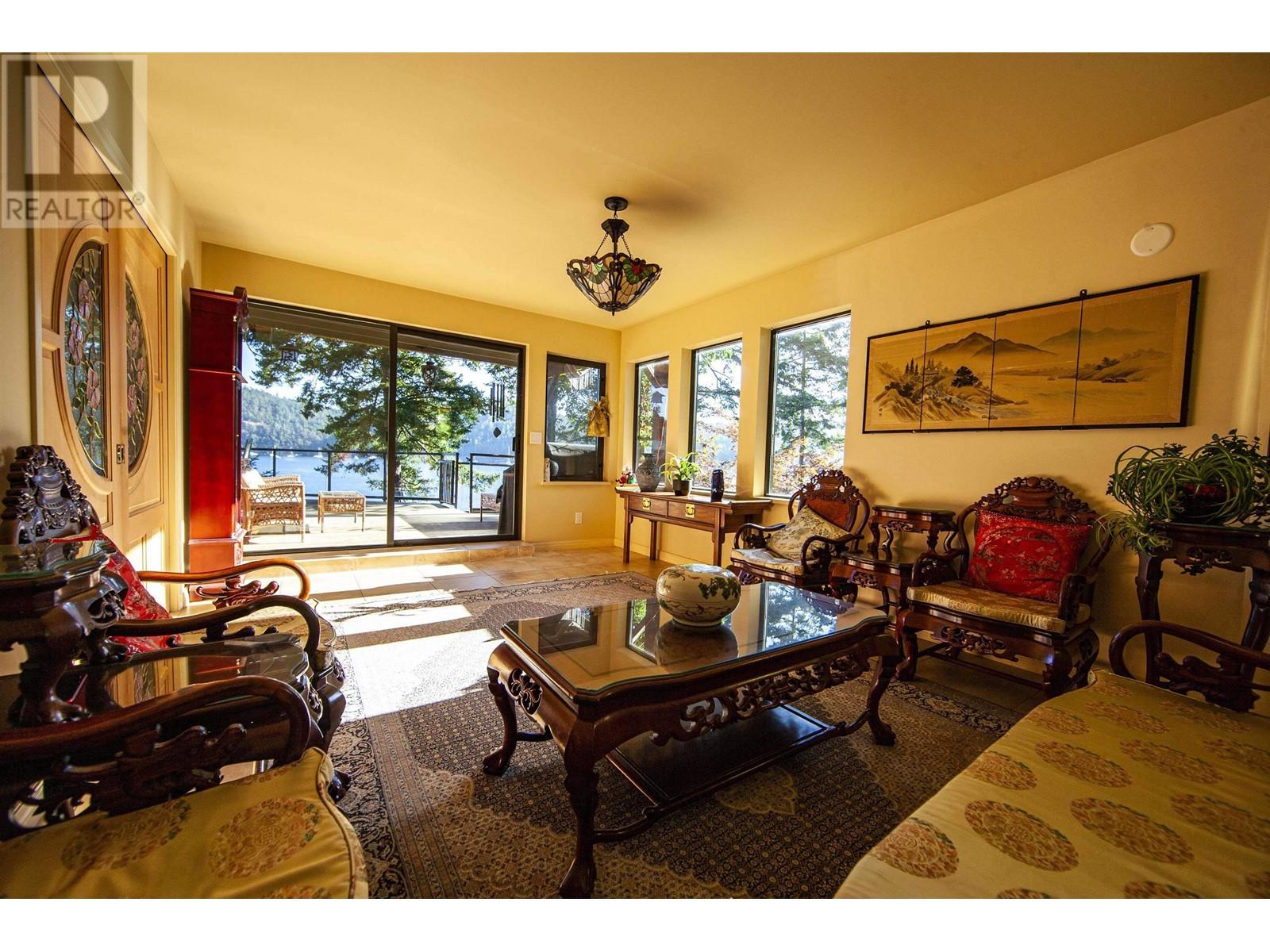 7911 Bedwell Drive, Pender Island, British Columbia  V0N 2M2 - Photo 9 - R2902981