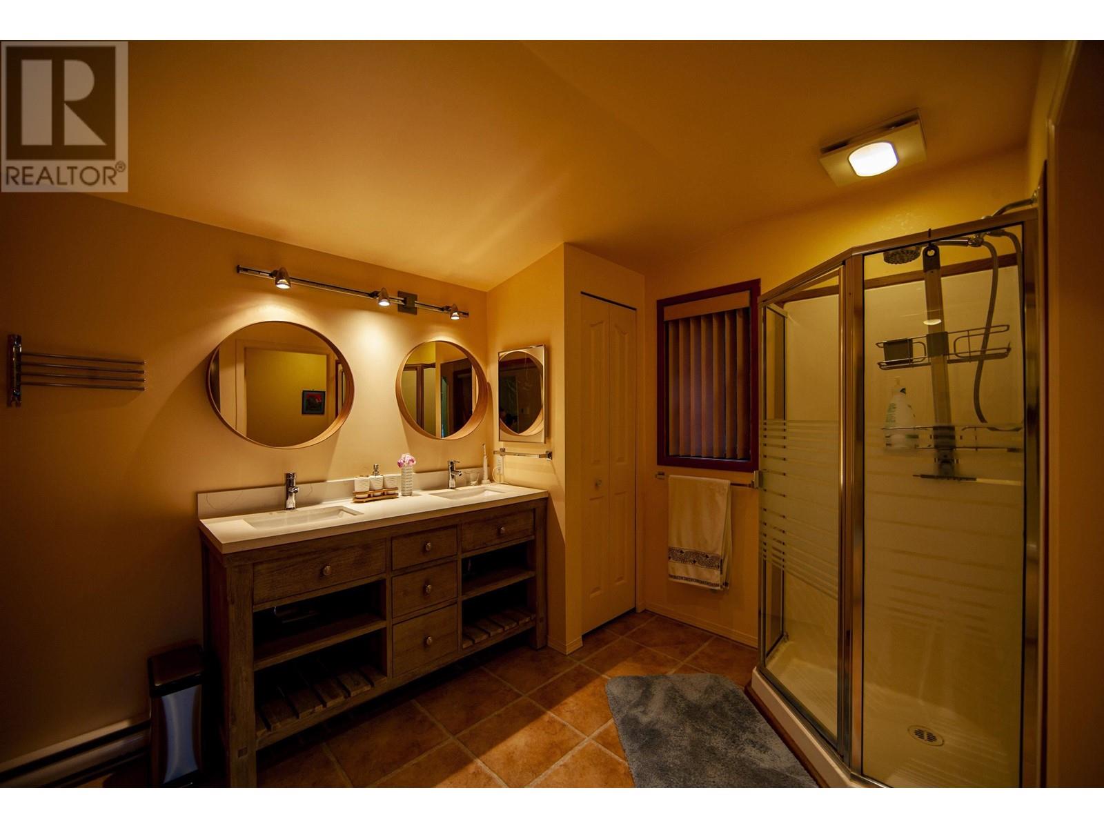 7911 Bedwell Drive, Pender Island, British Columbia  V0N 2M2 - Photo 12 - R2902981