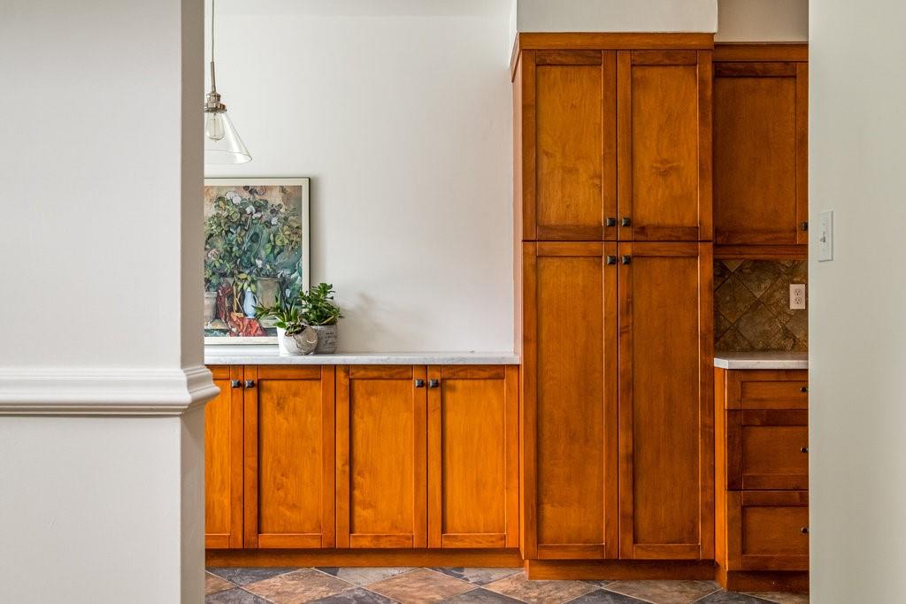 Image of property at 4 Knollwood Court