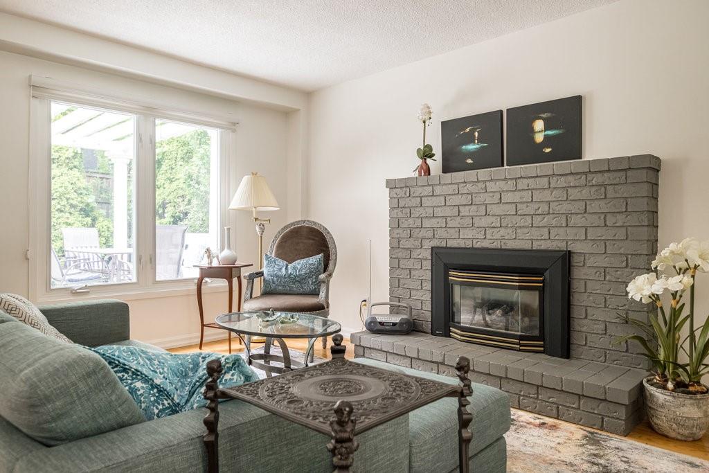 Image of property at 4 Knollwood Court