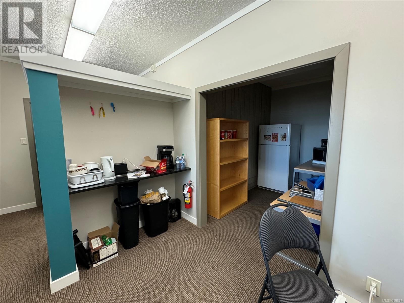 A 625 11th Ave, Campbell River, British Columbia  V9W 4G5 - Photo 5 - 969834