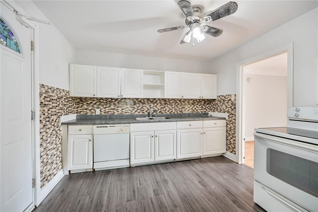 Image of property at 120 Cameron Avenue S