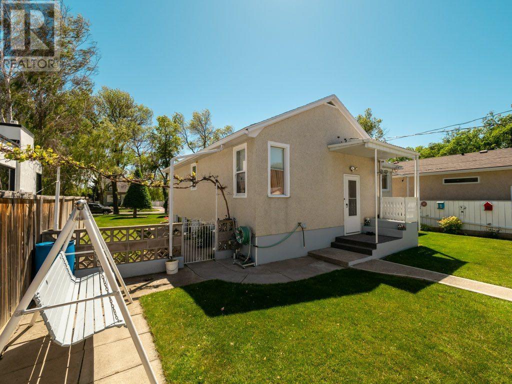 2015 7 Avenue S, Lethbridge, Alberta  T1J 1M5 - Photo 39 - A2147250