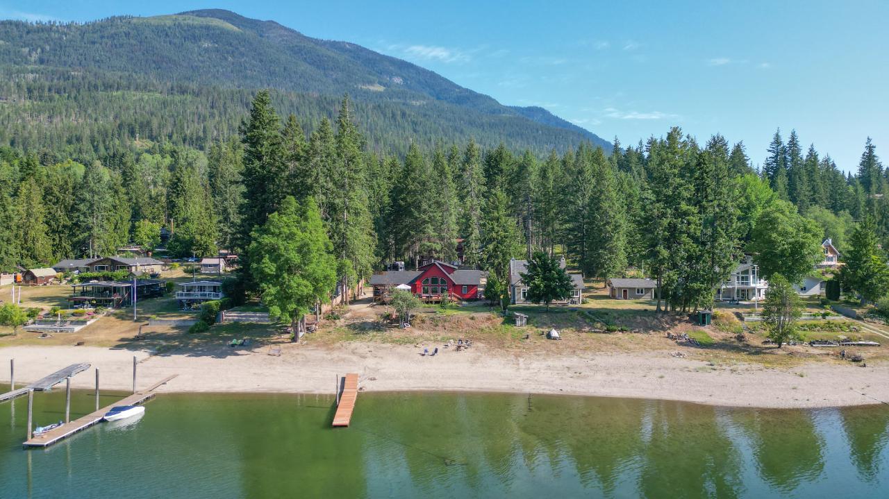 7606 HIGHWAY 3A, balfour, British Columbia