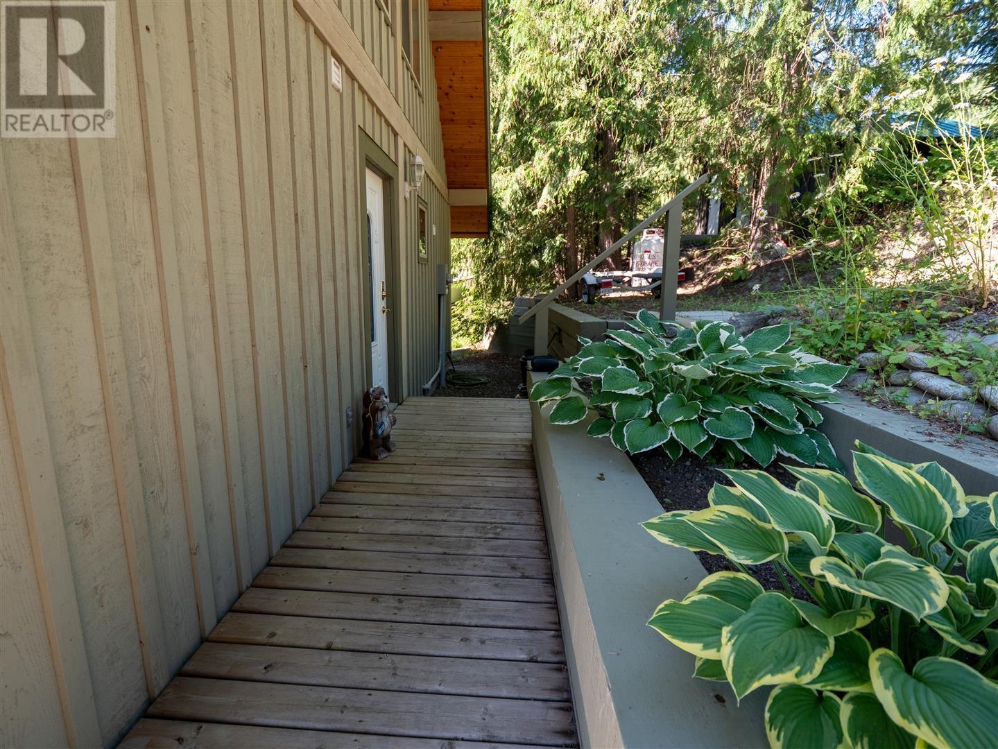 7540 Russel Fsr Creek Unit# 17, Barriere, British Columbia V0E 0A9 - Photo 33 - 179840