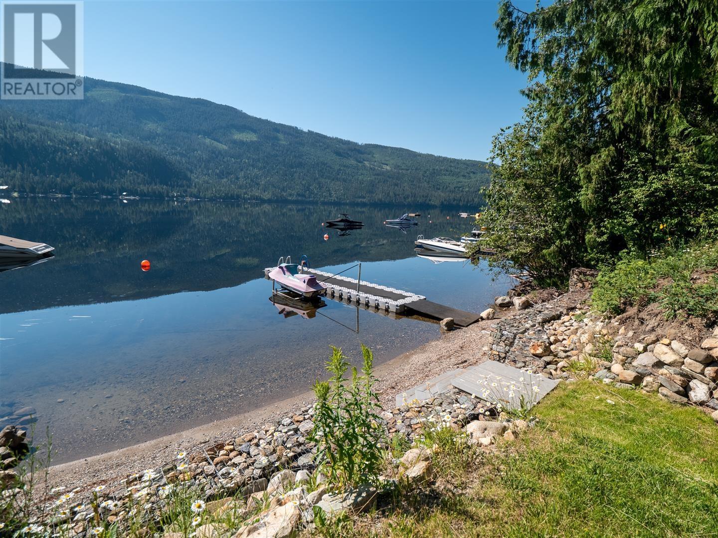 7540 Russel Fsr Creek Unit# 17, Barriere, British Columbia V0E 0A9 - Photo 36 - 179840