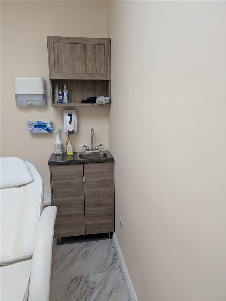 360 Queenston Road, Hamilton, Ontario  L8K 1H9 - Photo 11 - H4198527