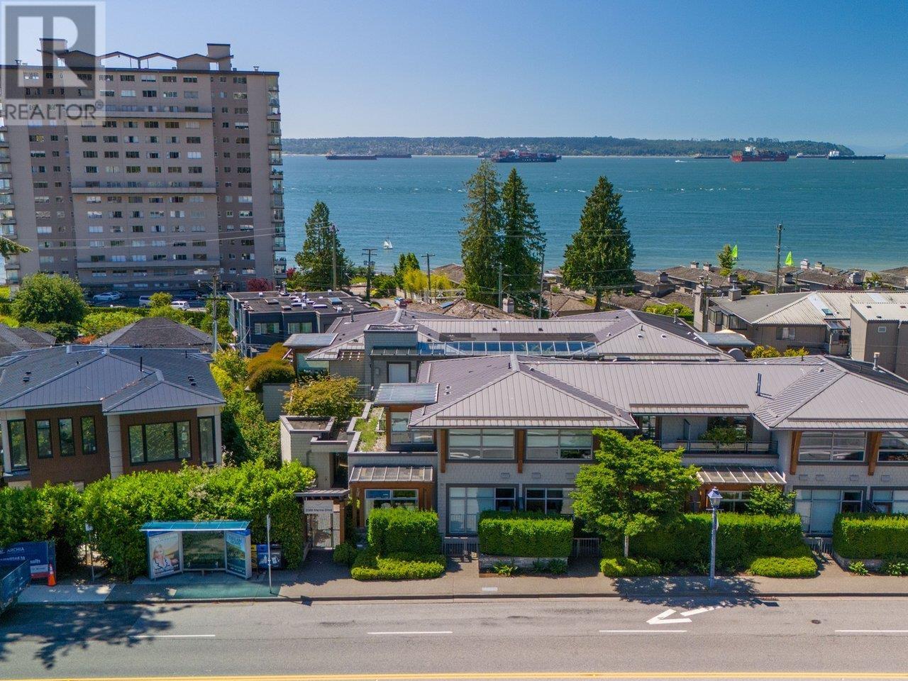 204 2388 Marine Drive, West Vancouver, British Columbia  V7V 1K8 - Photo 2 - R2903323