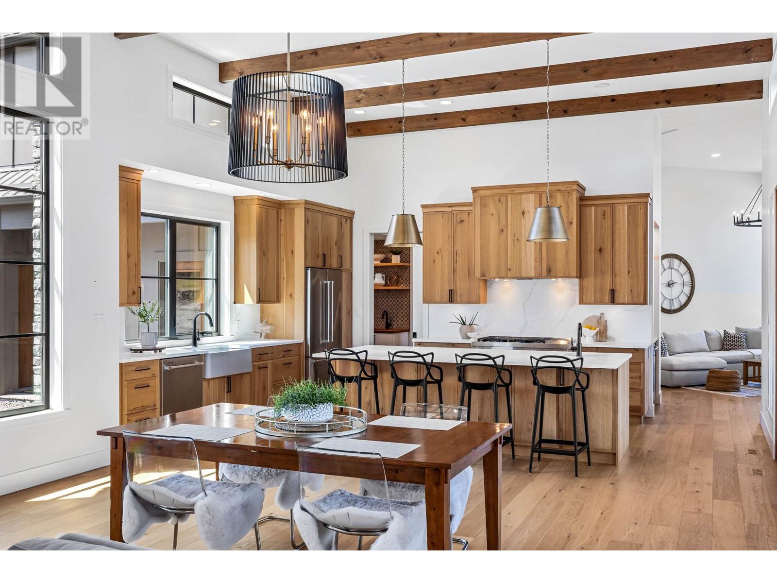 8555 Barnhartvale Road, Kamloops, British Columbia   - Photo 2 - 179843