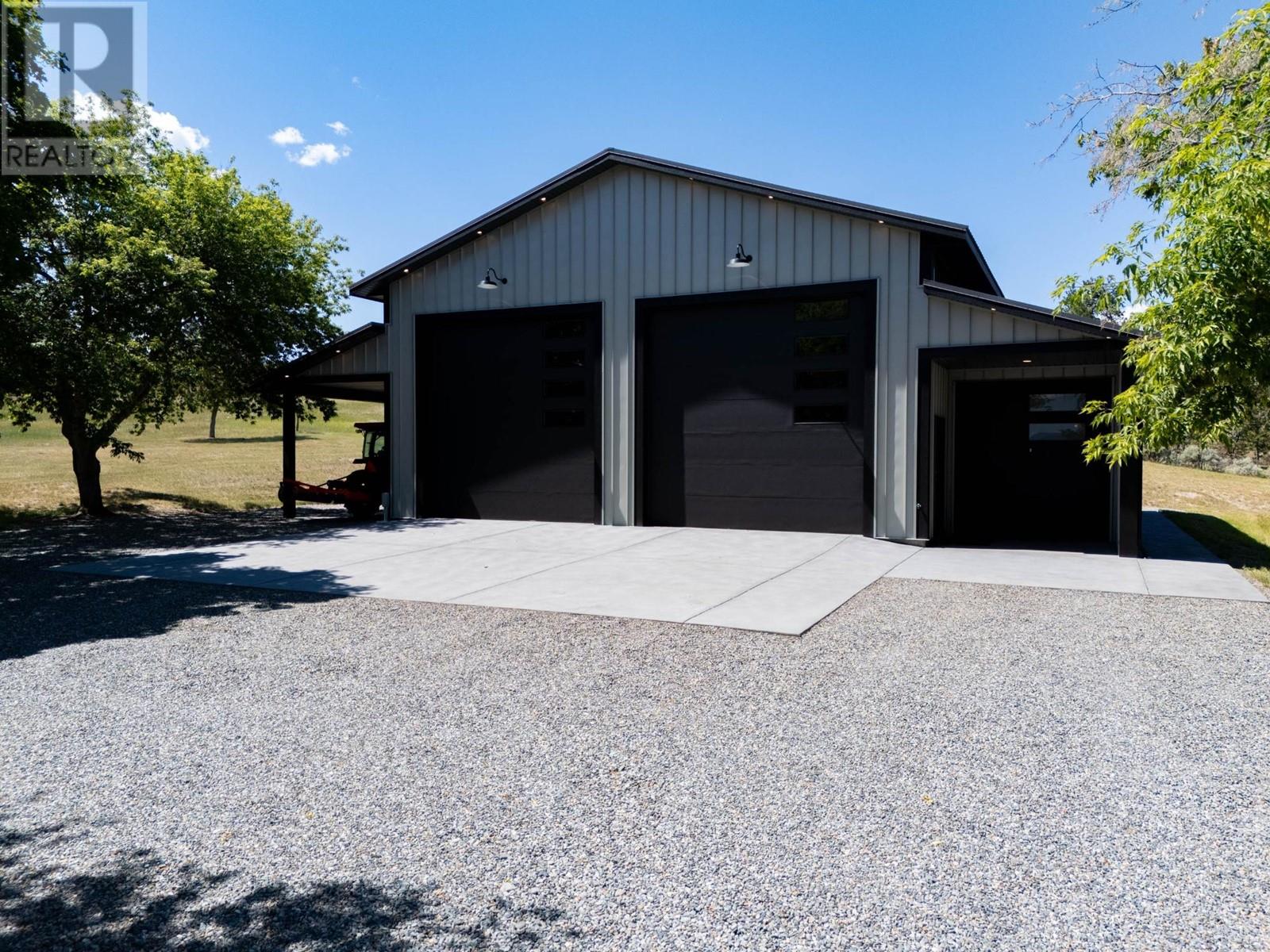 8555 Barnhartvale Road, Kamloops, British Columbia   - Photo 42 - 179843