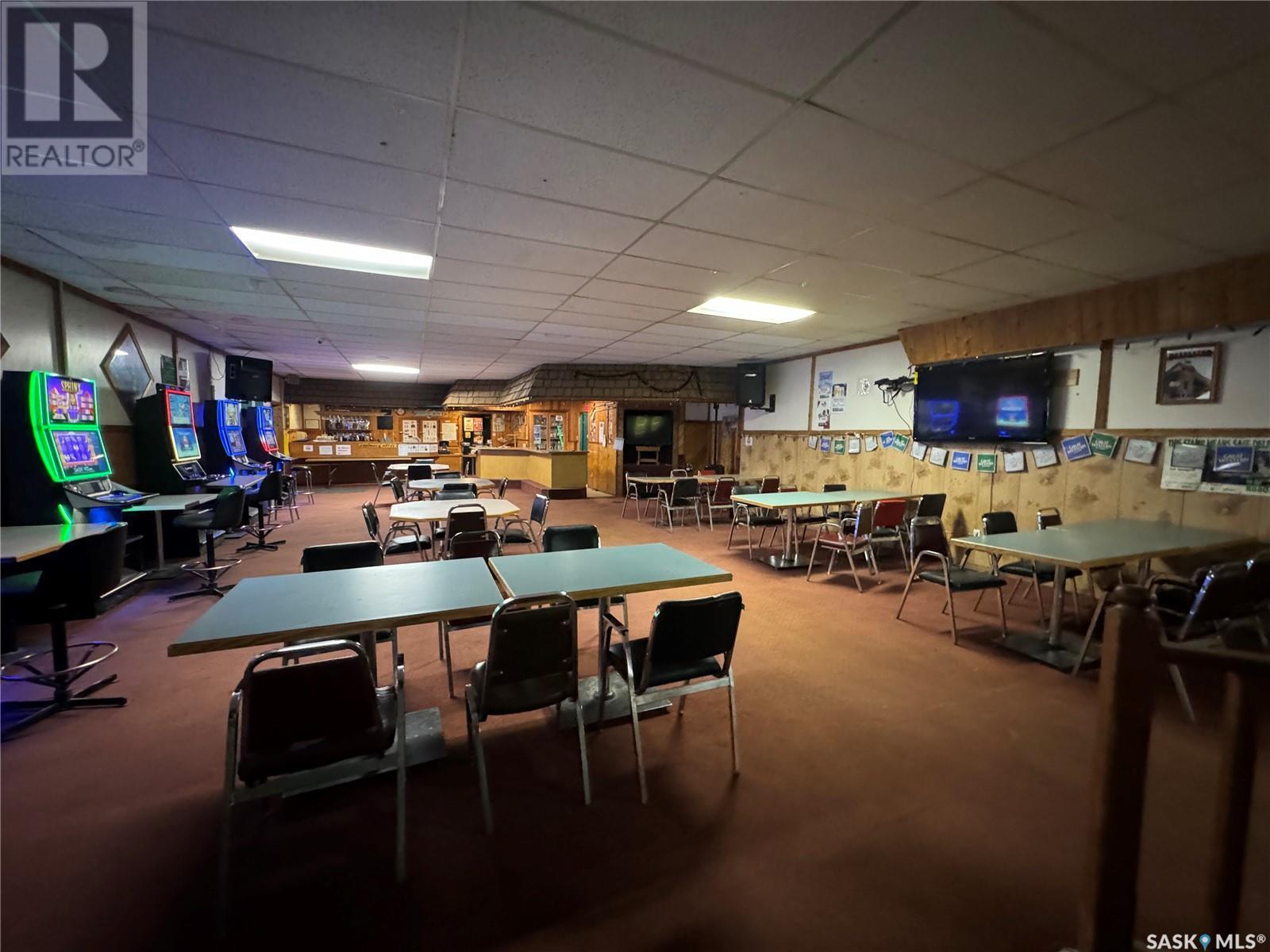 114 Centre Street, Coronach, Saskatchewan  S0H 0Z0 - Photo 3 - SK976580