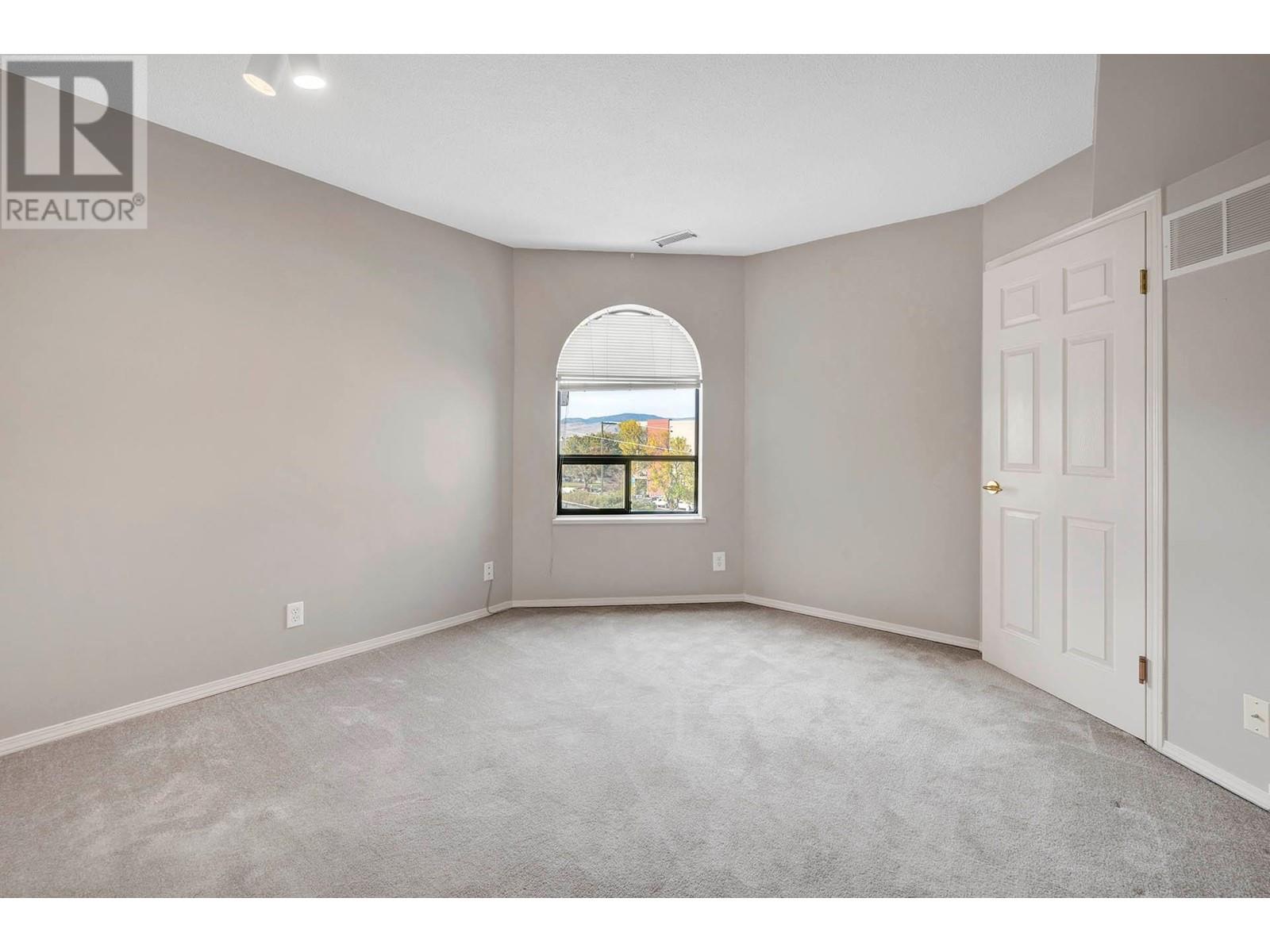 310-338 Nicola Street, Kamloops, British Columbia   - Photo 15 - 179844