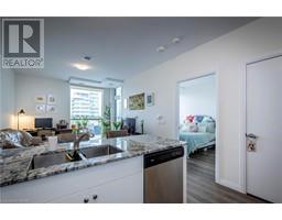 60 CHARLES Street W Unit# 701