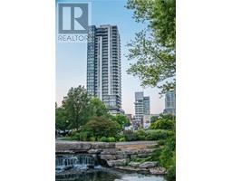 60 CHARLES Street W Unit# 701