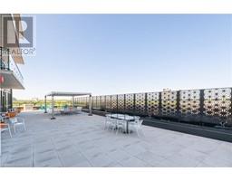 60 CHARLES Street W Unit# 701