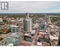 60 CHARLES Street W Unit# 701