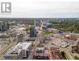 60 CHARLES Street W Unit# 701