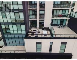 60 CHARLES Street W Unit# 701