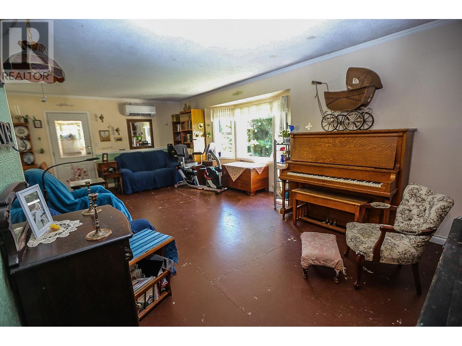 217 Sunshine Valley Road, Clearwater, British Columbia  V0E 1N1 - Photo 11 - 179832