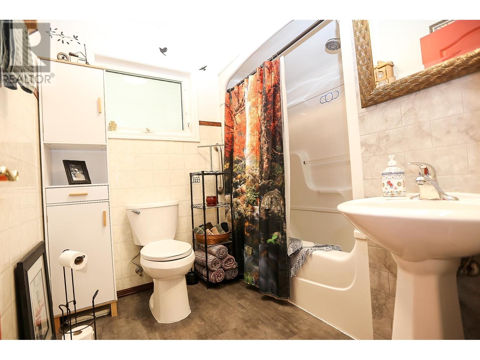 217 Sunshine Valley Road, Clearwater, British Columbia  V0E 1N1 - Photo 12 - 179832