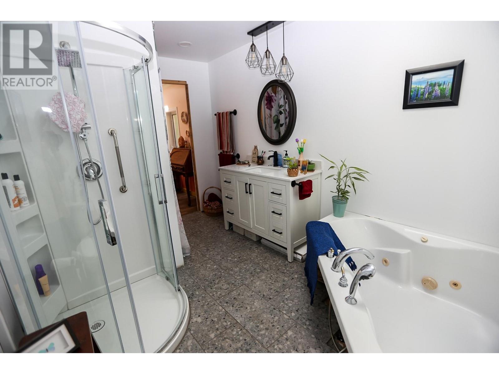 217 Sunshine Valley Road, Clearwater, British Columbia  V0E 1N1 - Photo 19 - 179832