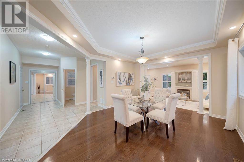 1030 LONSDALE Lane Oakville