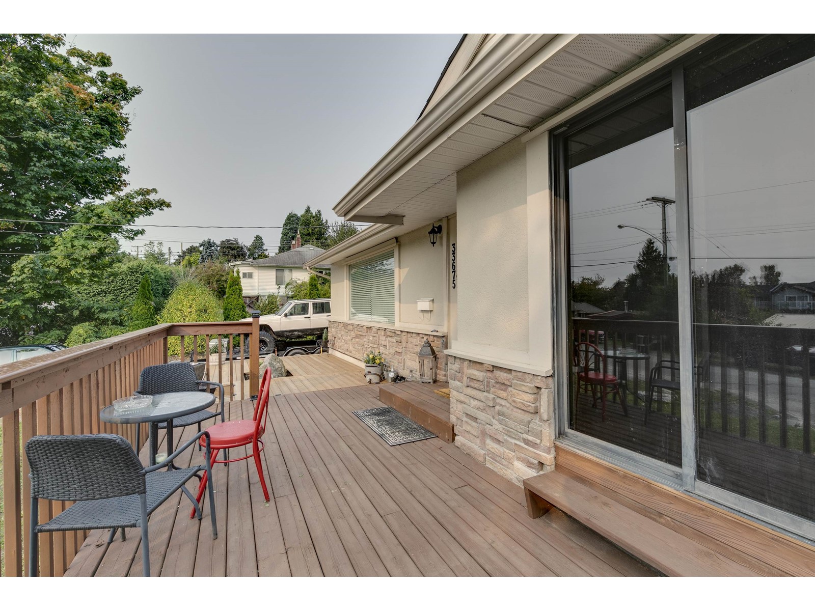 Property at 33675 3RD AVENUE image 5
