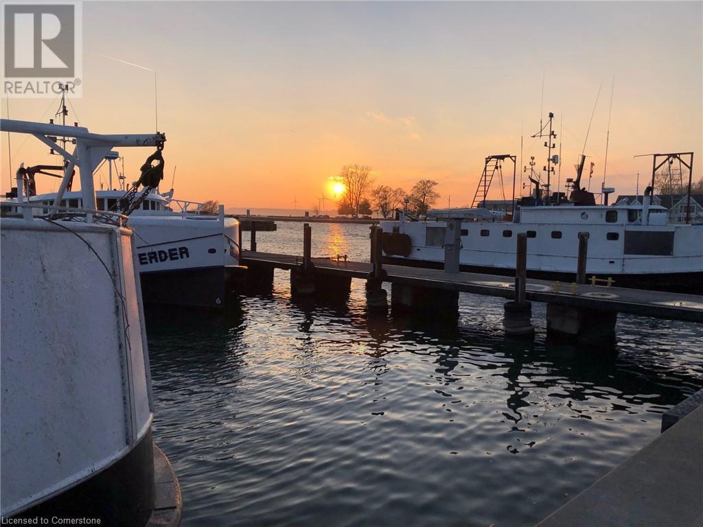 16 Dean Street, Port Dover, Ontario  N0A 1N7 - Photo 41 - 40618475