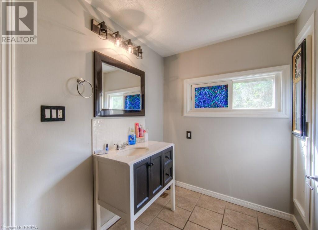16 Simpson Street, Brantford, Ontario  N3T 1E4 - Photo 16 - 40605903