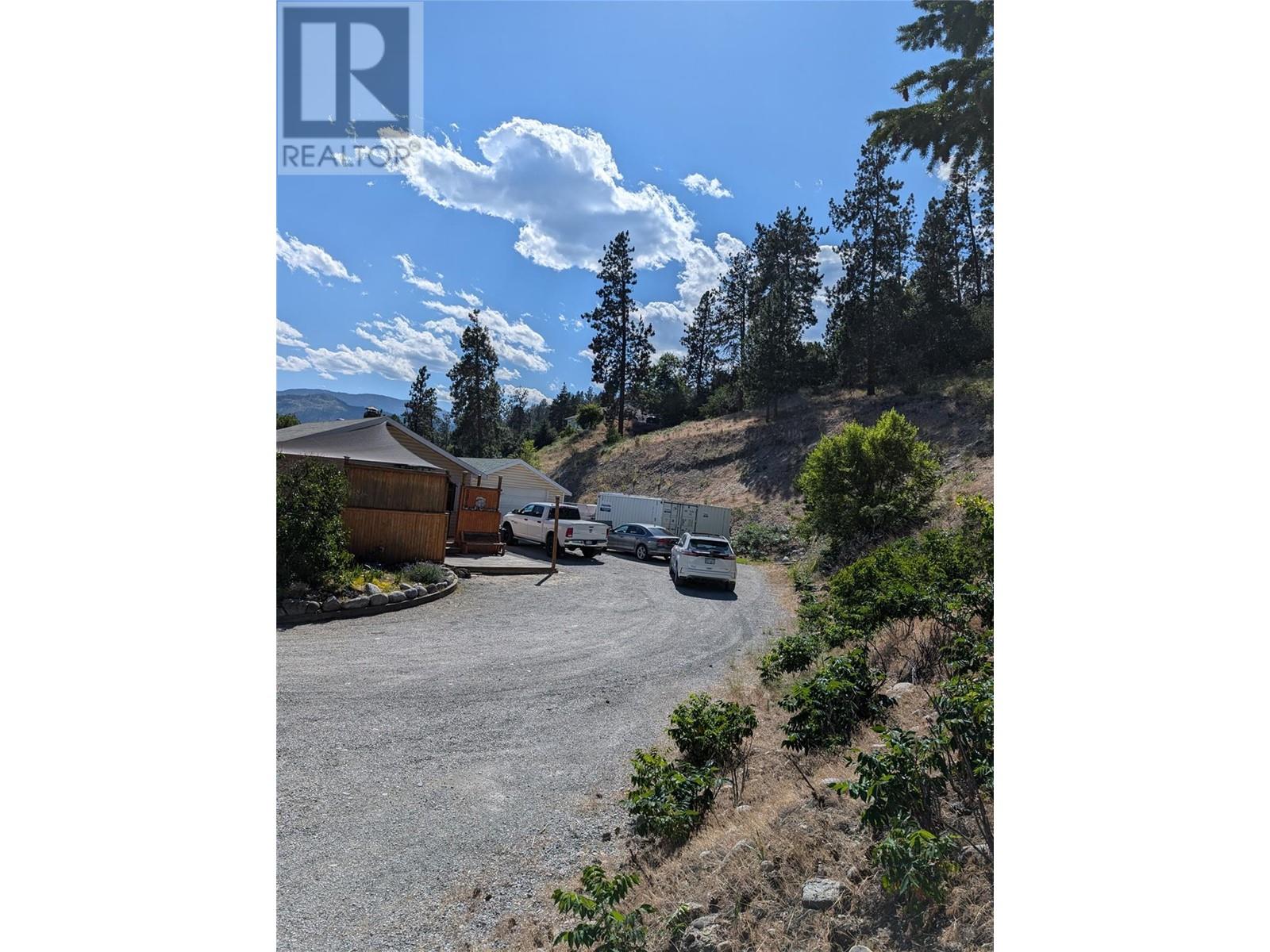 5878 Lakeview Avenue, Peachland, British Columbia  V0H 1X4 - Photo 4 - 10317408