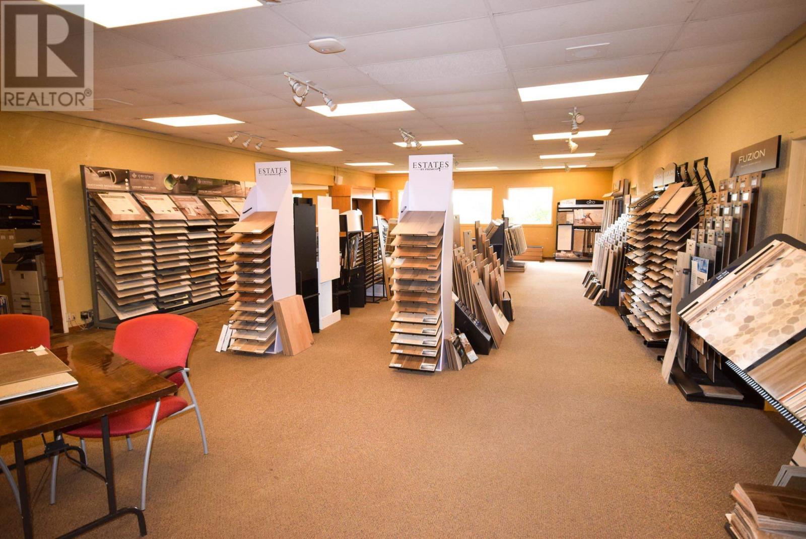 481 Lakeview Dr, West Side Of Town, Kenora, Ontario  P9N 3P7 - Photo 16 - TB241234