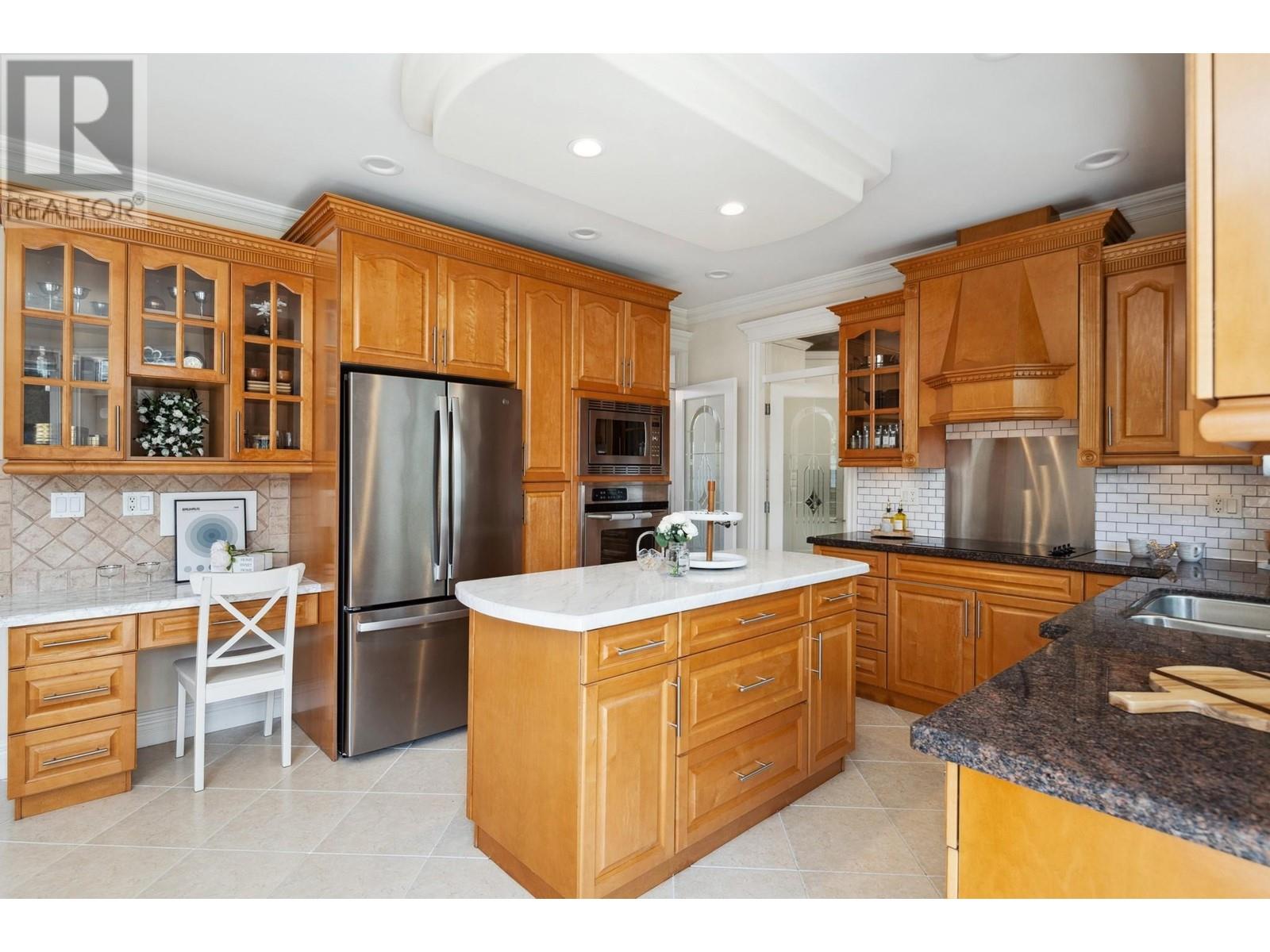 Listing Picture 15 of 38 : 9900 GREENLEES ROAD, Richmond / 烈治文 - 魯藝地產 Yvonne Lu Group - MLS Medallion Club Member