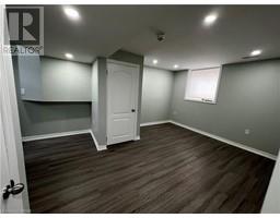 34 APPALACHIAN Crescent