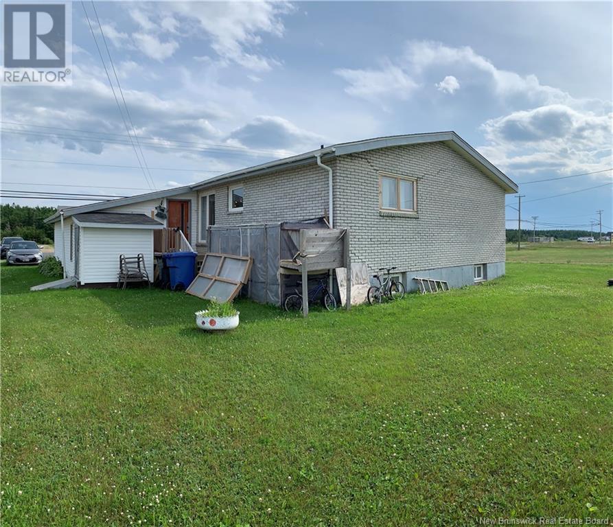 470 Acadie, Grande-Anse, New Brunswick  E8N 1E4 - Photo 3 - NB102910