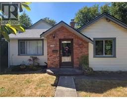 3170 Frechette St Camosun