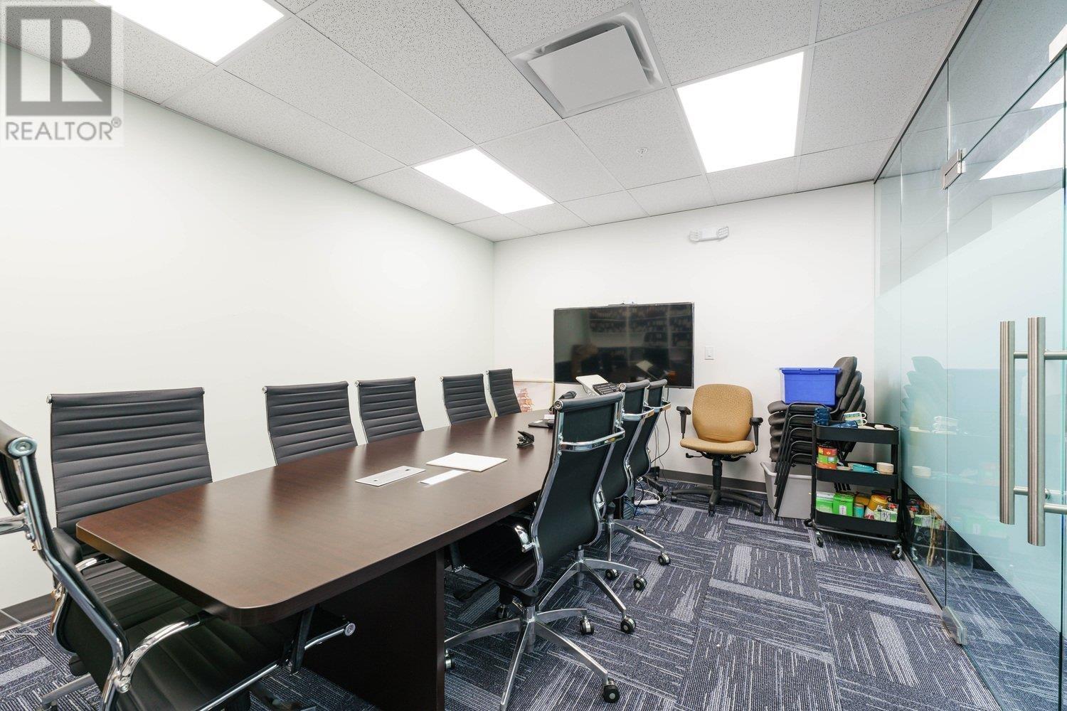 Listing Picture 12 of 26 : 370 6628 RIVER ROAD, Richmond / 烈治文 - 魯藝地產 Yvonne Lu Group - MLS Medallion Club Member