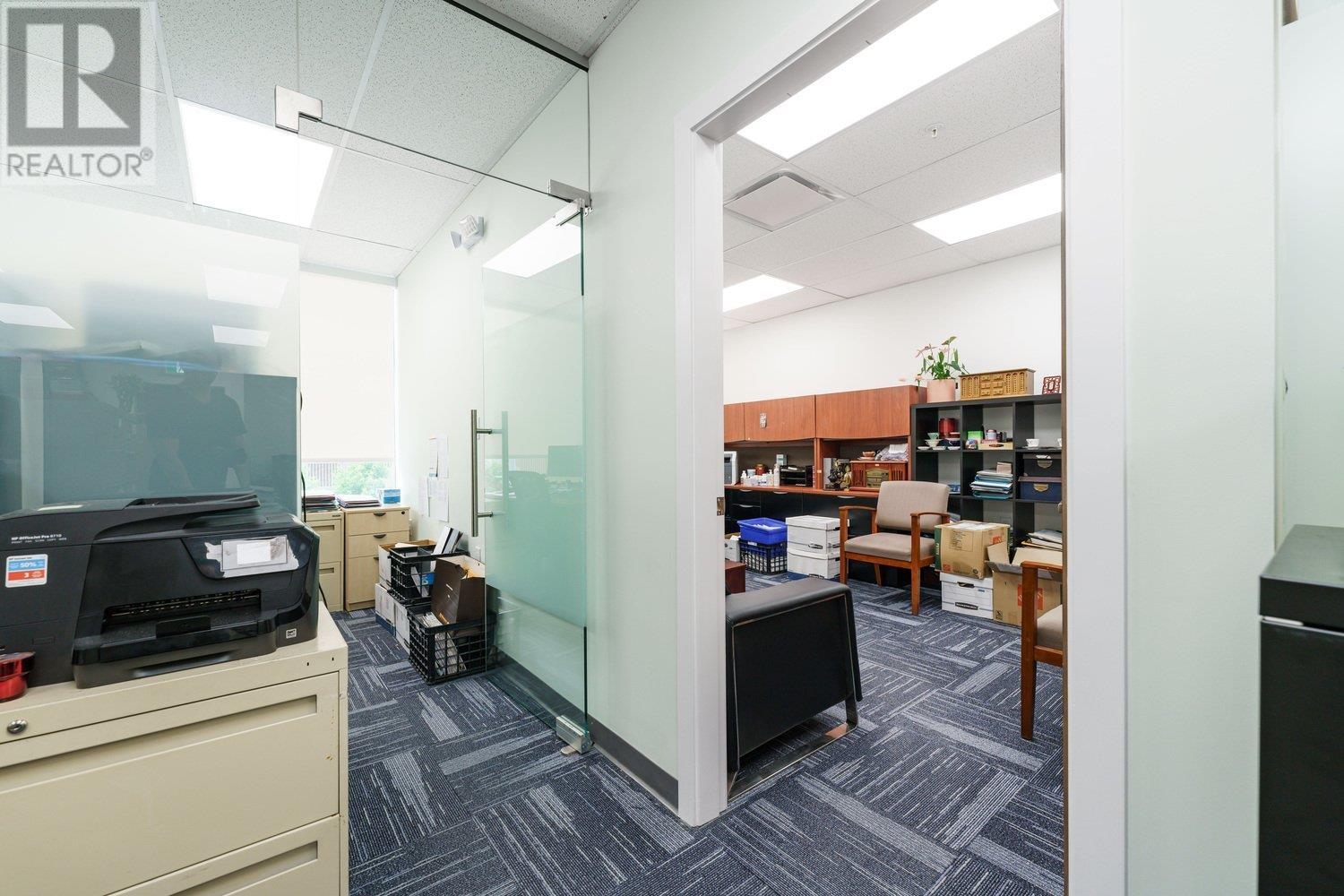 Listing Picture 15 of 26 : 370 6628 RIVER ROAD, Richmond / 烈治文 - 魯藝地產 Yvonne Lu Group - MLS Medallion Club Member